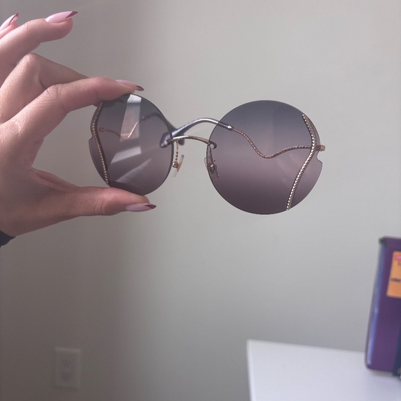 Miu Miu Pink Raver Girl Glasses – Originally $300 – Bold & Oversized - Picture 3 of 4